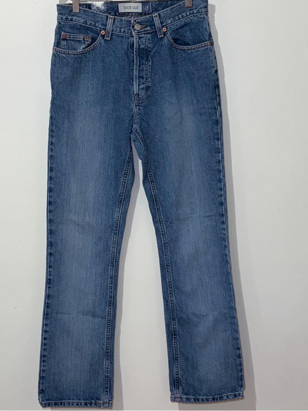 GAP Woman’s  Bootcut Jeans in Medium Blue Wash Size 8